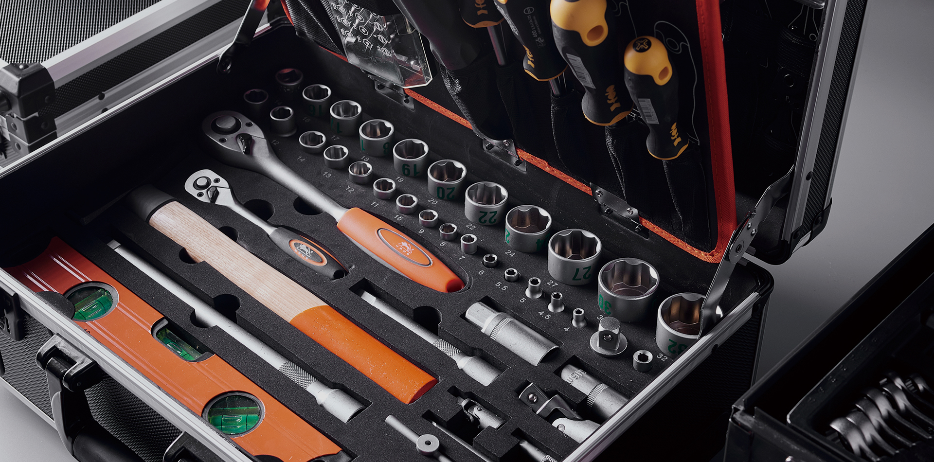 ژجیانگ URUS Tools Co., Ltd.